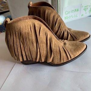 Like New Fringe Booties